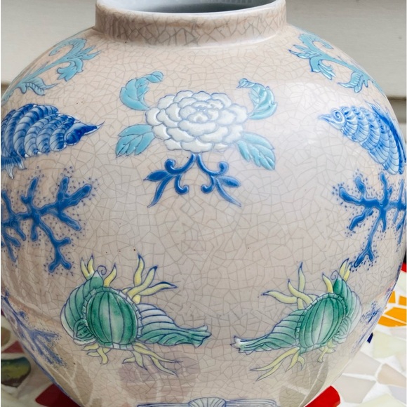 Gorgeous Old Vase-Asian Style, Globe Shaped, Pastel Blues, Green, Peach, Yellow - Picture 7 of 16
